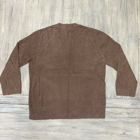 Taylor Marcs Soft Brown Sweater Size Large. Sweater is Very Soft and Comfortable - Picture 2 of 8